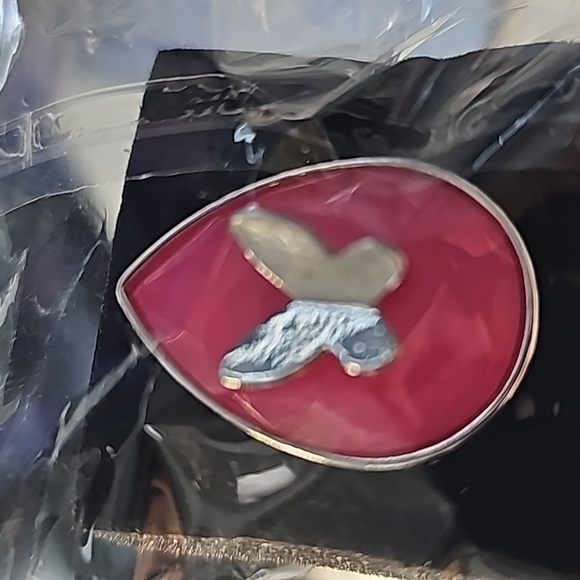 In Plain BRIGHT Pink Ring 💍 STRETCHY vintage!  Silver Butterfly - Picture 3 of 4